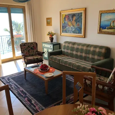 Locazione Turistica F.g. Rando Appartamento