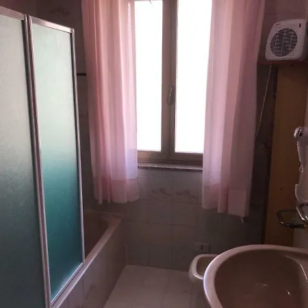 Apartamento Locazione Turistica F.g. Rando *